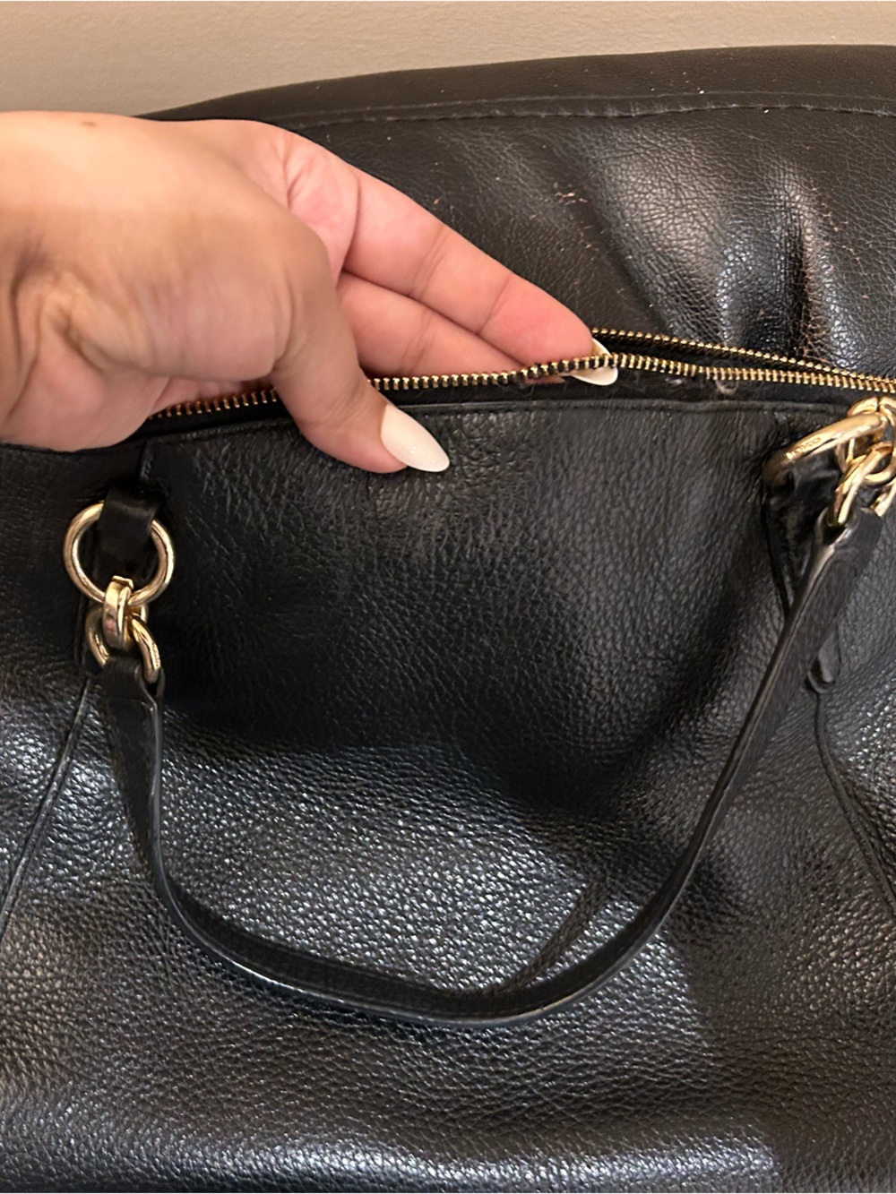 Coach Black Pebbled Leather Cross Body Bag with Gold Hardware - Picture 3 of 3